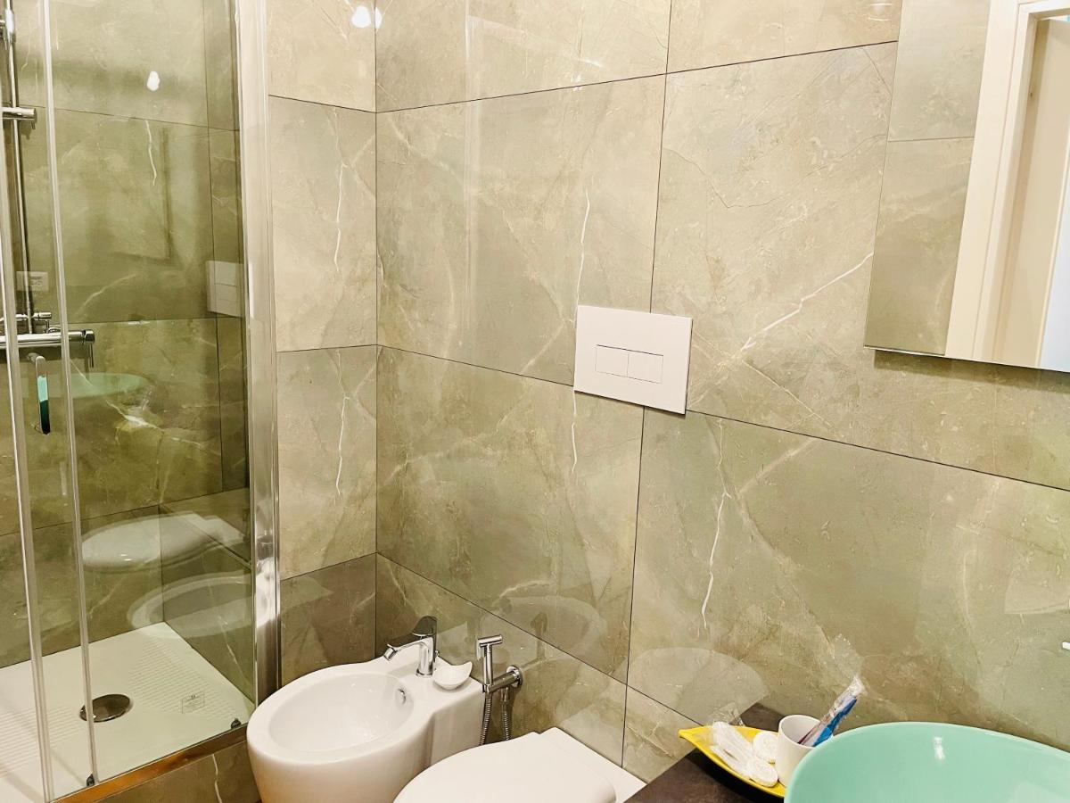 Hotel Contemax Arthouse Salerno Esterno foto