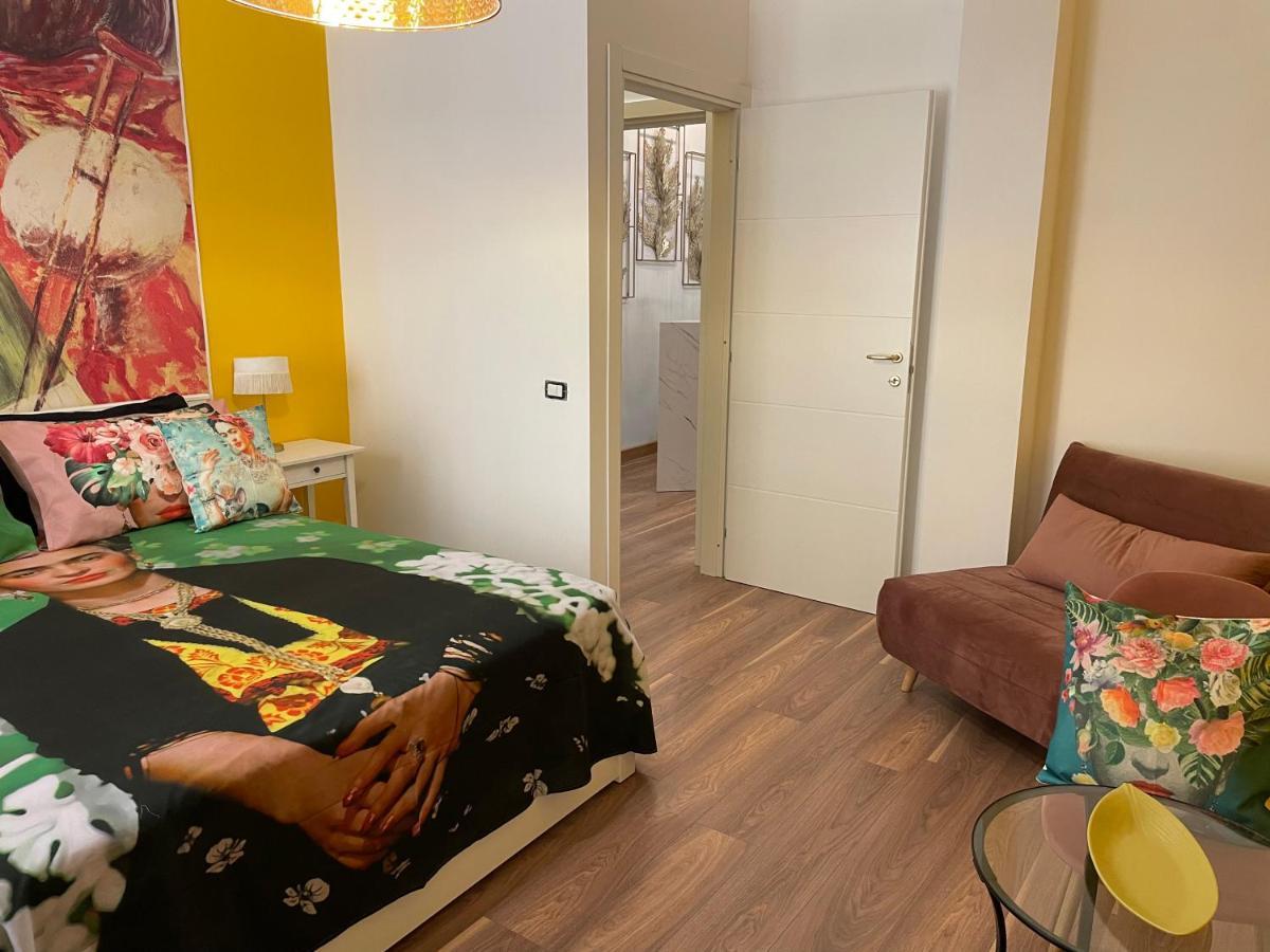 Hotel Contemax Arthouse Salerno Esterno foto